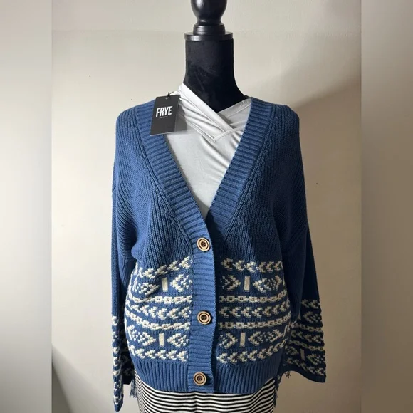 NWT Frye Aztec Blue and White Women's Cardigan Sweater Size Medium - Picture 7 of 11